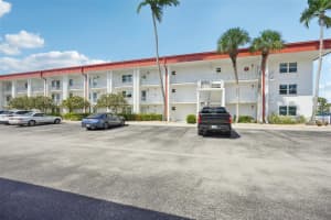 1700 PINE VALLEY DRIVE, FORT MYERS, FL 33907 - MLS#MFRC7511434