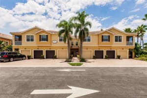 8098 Moonstone Dr #17-203, SARASOTA