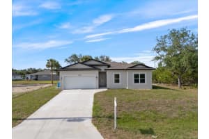 339 Canora Dr, PORT CHARLOTTE
