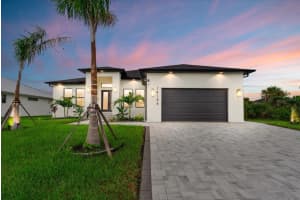 14166 FORT WORTH CIRCLE, PORT CHARLOTTE, FL 33981 - MLS#MFRC7511657
