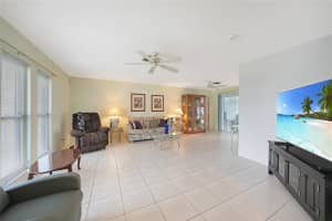 475 WHIPPOORWILL DRIVE, VENICE, FL 34293 - MLS#MFRC7511756