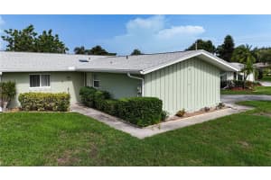 5585 Pendlewood Ln, FORT MYERS