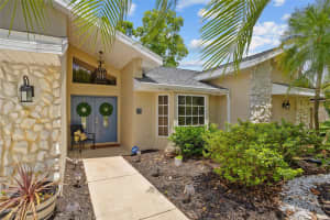 2474 RIO DE JANEIRO AVENUE, PUNTA GORDA, FL 33983 - MLS#MFRC7511867