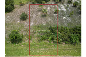 19194 WOODBINE AVENUE, PORT CHARLOTTE, FL 33954 - MLS#MFRC7511945