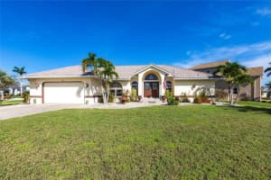 574 Macedonia Dr, PUNTA GORDA