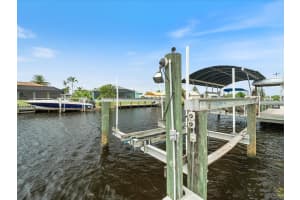 19253 PALMDALE CT, PORT CHARLOTTE, FL 33948 Sold 09/02/25