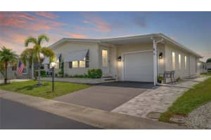 247 Lakeside Dr, NORTH FORT MYERS