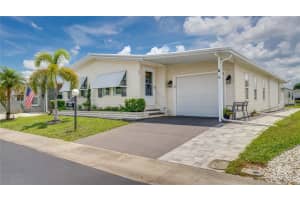 247 LAKESIDE DRIVE, NORTH FORT MYERS, FL 33903 - MLS#MFRC7512204