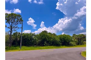 18733 LAKE WORTH BOULEVARD, PORT CHARLOTTE, FL 33948 Sold 10/28/25