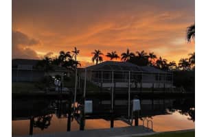 5212 8TH COURT, CAPE CORAL, FL 33914 - MLS#MFRC7512300