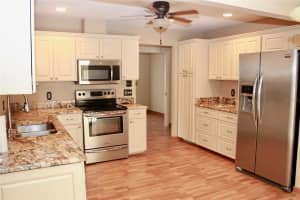 127 SANDSTONE CIRCLE, VENICE, FL 34293 - MLS#MFRC7512301