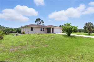 17333 GULFSPRAY CIRCLE, PORT CHARLOTTE, FL 33948 Sold 10/20/25
