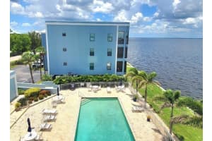 1750 JAMAICA WAY, PUNTA GORDA, FL 33950 - MLS#MFRC7512384