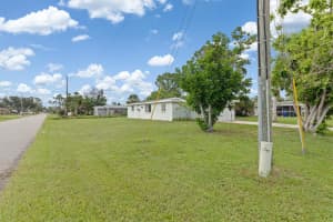 90 COWLES STREET, ENGLEWOOD, FL 34223 Sold 09/02/25