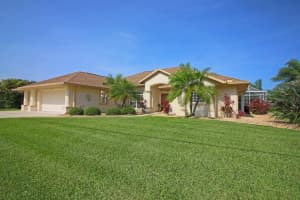 811 ROTONDA CIRCLE, ROTONDA WEST, FL 33947 - MLS#MFRC7512434
