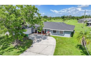 2305 Beacon Dr, PORT CHARLOTTE