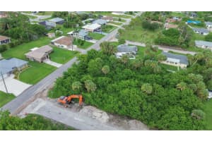 18082 WOLBRETTE CIRCLE, PORT CHARLOTTE, FL 33948 Sold 08/25/25