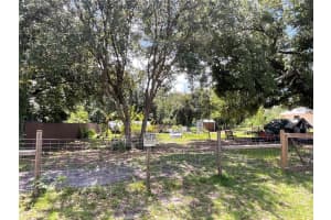 907 LARKSPUR STREET, LAKE PLACID, FL 33852 Sold 09/05/25