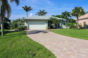 16243 NOGALES COURT, PUNTA GORDA, FL 33955 - MLS#MFRC7512655