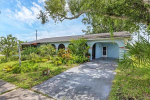 6302 Sooner St, NORTH PORT