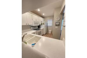 437 CERROMAR LANE, VENICE, FL 34293 - MLS#MFRC7512819