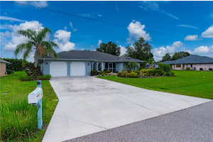 222 SANTAREM CIRCLE, PUNTA GORDA, FL 33983 - MLS#MFRC7512826