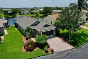 8647 Lake Front Ct, PUNTA GORDA