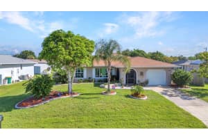 186 FORREST AVENUE, PORT CHARLOTTE, FL 33952 - MLS#MFRC7512870