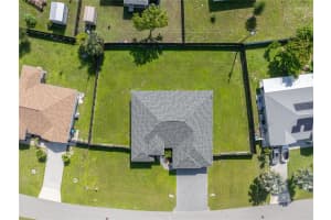 209 10TH PLACE, CAPE CORAL, FL 33991 - MLS#MFRC7512932