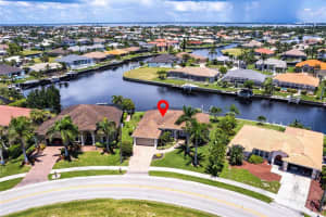 2346 Magdalina Dr, PUNTA GORDA