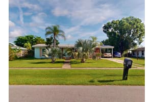 22268 MONTROSE AVENUE, PORT CHARLOTTE, FL 33952 - MLS#MFRC7513033