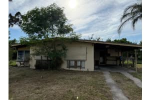 410 Dalton Blvd, PORT CHARLOTTE