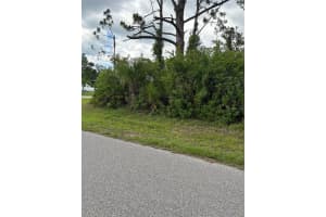 5485 & 5493 KEMPSON LANE, PORT CHARLOTTE, FL 33981 - MLS#MFRC7513109