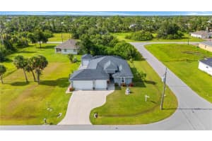 114 Venice Rd, ROTONDA WEST