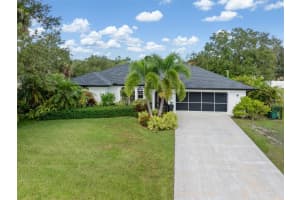 1181 Oxsalida St, PORT CHARLOTTE