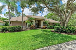8400 WOODBRIAR DRIVE, SARASOTA, FL 34238 - MLS#MFRC7513157