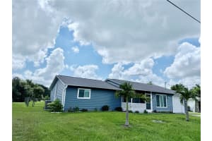 400 WATERSIDE STREET, PORT CHARLOTTE, FL 33954 - MLS#MFRC7513186