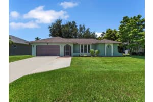 526 Se 34th St, CAPE CORAL