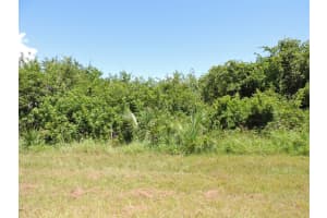 7202 DOOLEY STREET, PORT CHARLOTTE, FL 33981 Sold 09/04/25