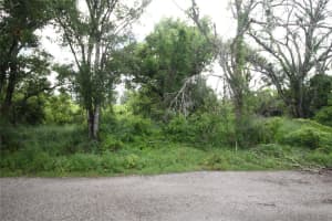 658 NIMITZ BOULEVARD, LEHIGH ACRES, FL 33974 - MLS#MFRC7513285