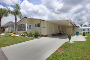 2100 KINGS HIGHWAY, PORT CHARLOTTE, FL 33980 Sold 03/27/26