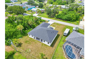535 AZALEA AVENUE, PORT CHARLOTTE, FL 33952 - MLS#MFRC7513433