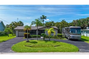 457 Grenier Dr, NORTH FORT MYERS
