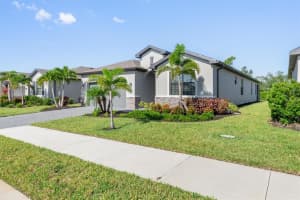 2105 GARDENIA AVENUE, PORT CHARLOTTE, FL 33953 - MLS#MFRC7513469