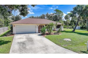 18520 GRAND AVENUE, PORT CHARLOTTE, FL 33948 Sold 10/10/25