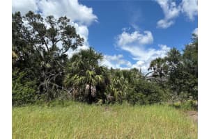 464 WENLOCK STREET, PORT CHARLOTTE, FL 33954 - MLS#MFRC7513530