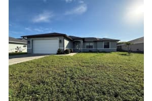 97 Pine Valley Ln, ROTONDA WEST