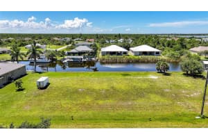 15514 ARON CIRCLE, PORT CHARLOTTE, FL 33981 Sold 09/26/25