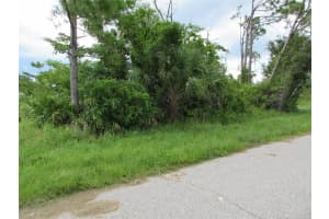 12180 SHELLNUT AVENUE, PORT CHARLOTTE, FL 33981 - MLS#MFRC7513720
