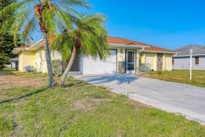 285 MARK TWAIN LANE, ROTONDA WEST, FL 33947 - MLS#MFRC7513749